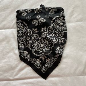 Black Bandana Top